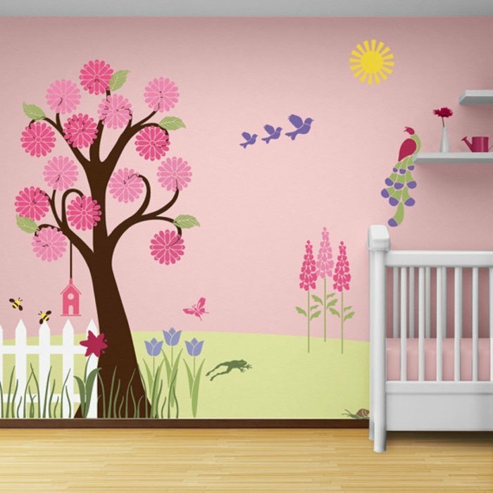 chambre papier peint pour-fille-babyzimer-beau-et-Equip-confortable