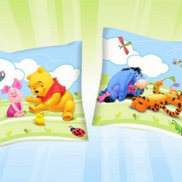 dos-winnie-pooh-pillows- fondo estupendo